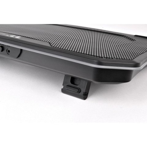 Podstawka chłodząca pod laptopa Massive 12 RGB 15 cali Podstawka chłodząca pod laptopa Massive 12 RGB 15 cali