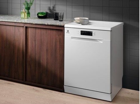 Zmywarka ESA47210SW biała Zmywarka ESA47210SW biała