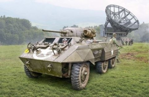 Model plastikowy M8 Greyhound 1/35 Model plastikowy M8 Greyhound 1/35