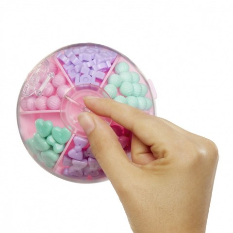 Lalka L.O.L. Surprise Hair Beads Tots Display 33 sztuki