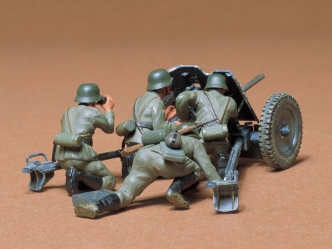 Model plastikowy German 37 mm Anti-tank Gun Model plastikowy German 37 mm Anti-tank Gun