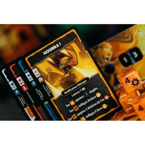 Gra Dice Throne Starcie 3 Piromantka vs. Mroczny złodziej Gra Dice Throne Starcie 3 Piromantka vs. Mroczny złodziej