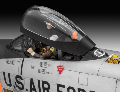 Model plastikowy samolot F-86D Dog Sabre 1/48 Model plastikowy samolot F-86D Dog Sabre 1/48